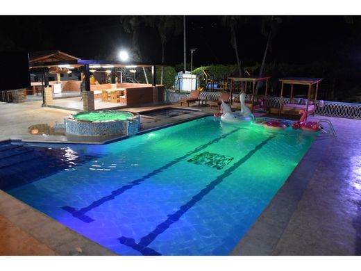 전원/농가 / Santa Fe de Antioquia, Santafé de Antioquia