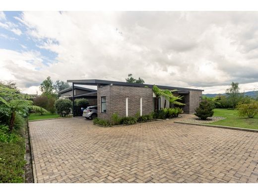 Country House in La Ceja, Departamento de Antioquia