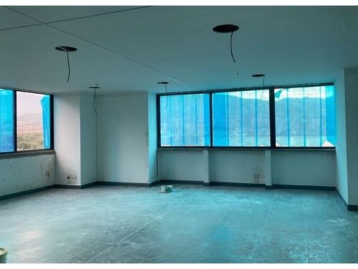 Office for rent per month in Envigado
