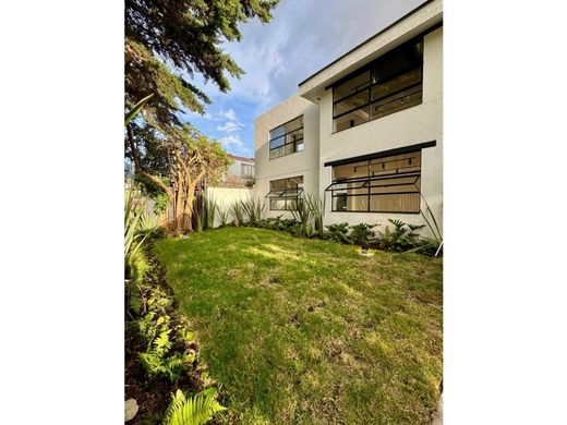 منزل ﻓﻲ بوغوتا, Bogotá  D.C.