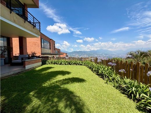 Luxury home in Envigado, Departamento de Antioquia