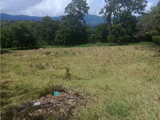 أرض ﻓﻲ Girardota, Departamento de Antioquia