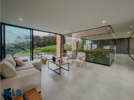 Casa de lujo en Envigado, Departamento de Antioquia