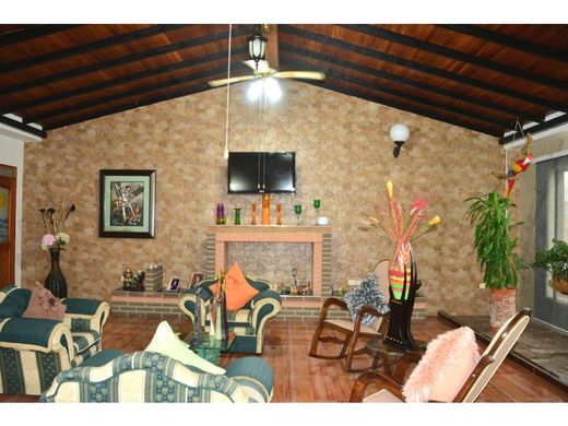 Casa de luxo - Apartadó, Departamento de Antioquia