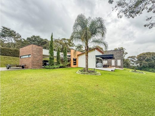 Casa de campo en La Ceja, Departamento de Antioquia