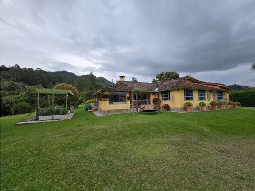 Farmhouse in La Ceja, Departamento de Antioquia