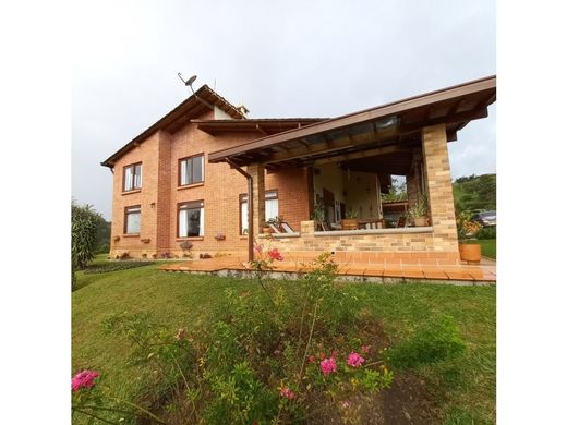 Casa de campo en Marinilla, Departamento de Antioquia