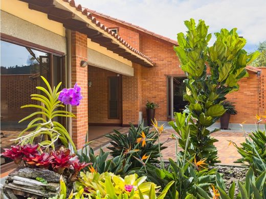 Casa de lujo en Retiro, Departamento de Antioquia