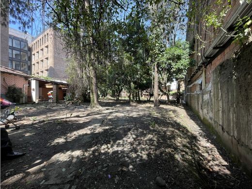 Grundstück in Medellín, Departamento de Antioquia