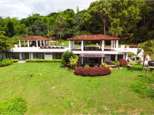 Farmhouse in La Pintada, Departamento de Antioquia