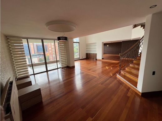 阁楼  麦德林, Medellín