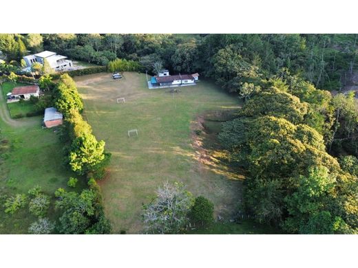 Farmhouse in La Ceja, Departamento de Antioquia