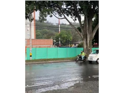 Terreno - Medellín, Departamento de Antioquia
