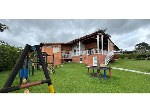 منزل ﻓﻲ Quimbaya, Quindío Department