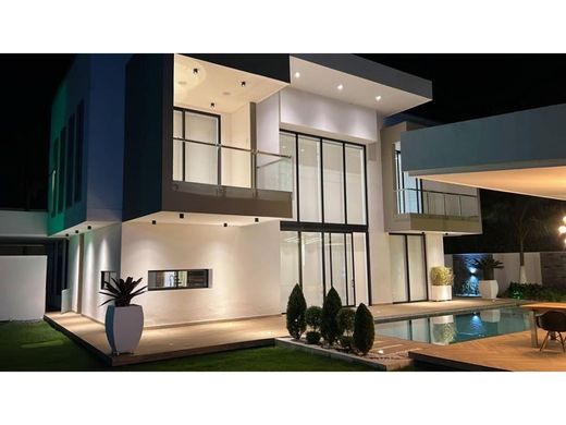 Luxury home in Santiago de Cali, Cali