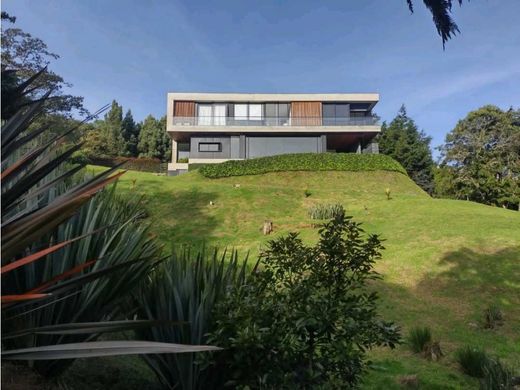 Luxus-Haus in Envigado, Departamento de Antioquia