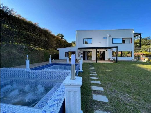 Landhuis in Guarne, Departamento de Antioquia