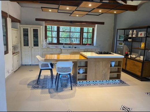 Country House in Retiro, Departamento de Antioquia