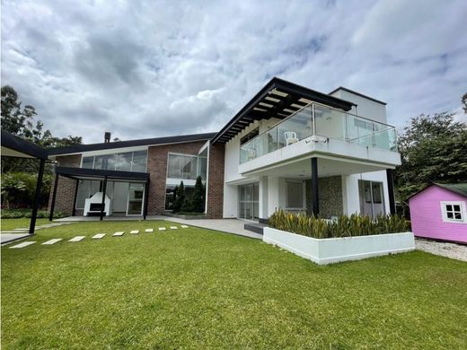 Gutshaus oder Landhaus in La Ceja, Departamento de Antioquia