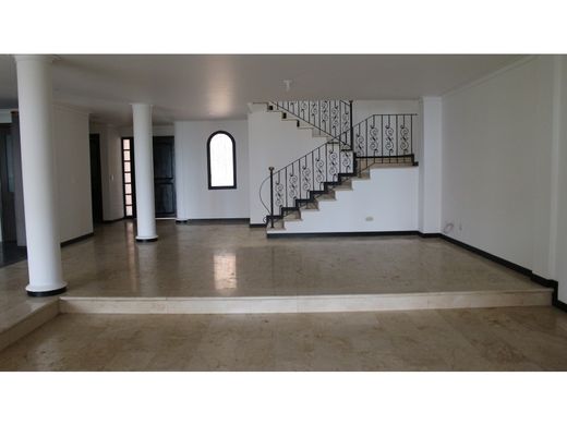 منزل ﻓﻲ ميديلين, Medellín