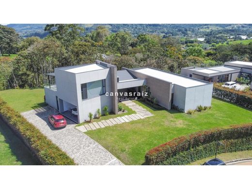 컨트리하우스 / La Ceja, Departamento de Antioquia