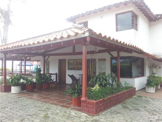 Farmhouse in Valparaíso, Departamento de Antioquia