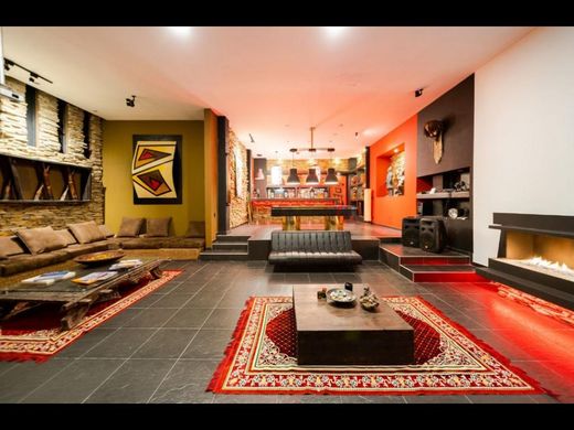 Luxus-Haus in La Calera, Departamento de Cundinamarca