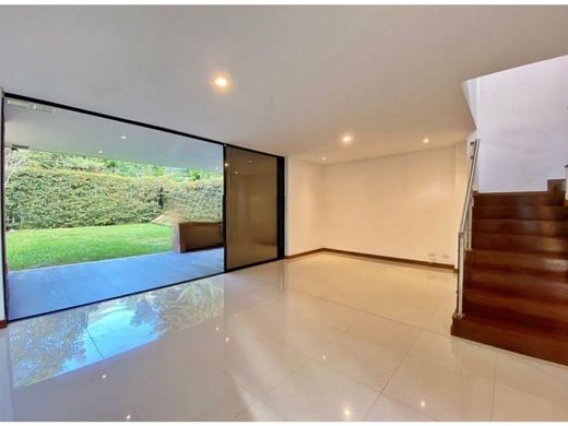 豪宅  Envigado, Departamento de Antioquia