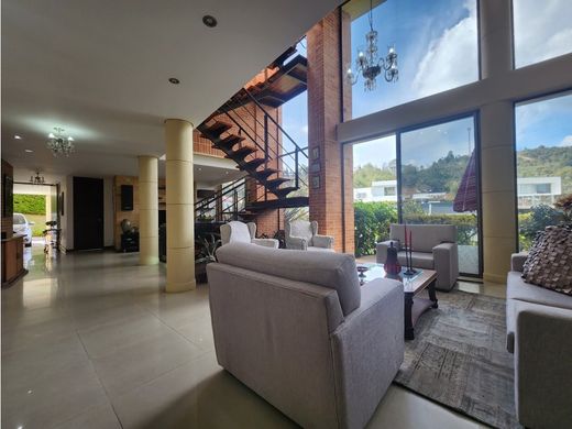 منزل ريفي ﻓﻲ ميديلين, Medellín