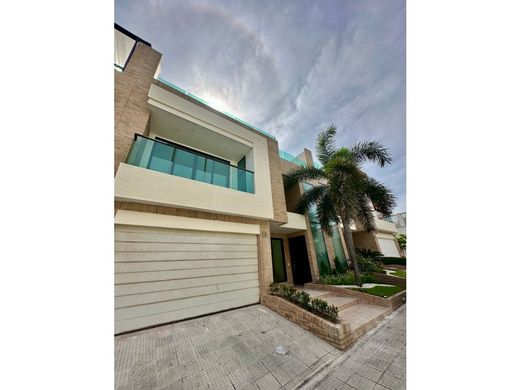 Puerto Colombia, Departamento del Atlánticoの高級住宅