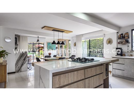 Luxury home in Villamaría, Departamento de Caldas