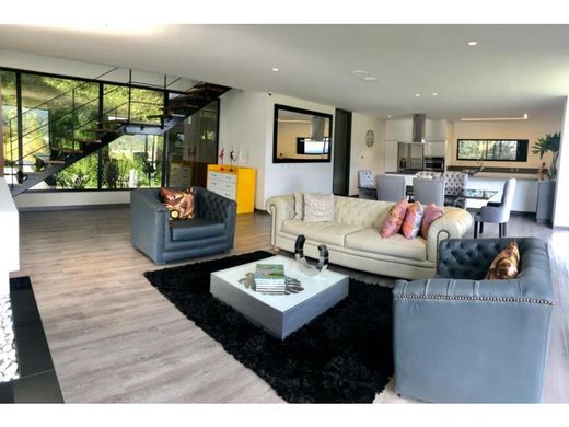 Luxe woning in Medellín, Departamento de Antioquia