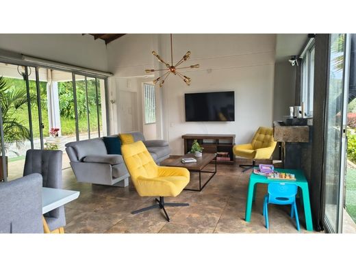 Country House in Retiro, Departamento de Antioquia