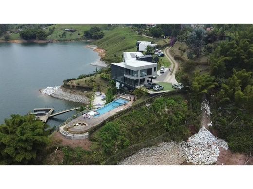 Casa de campo - El Peñol, Yarumal