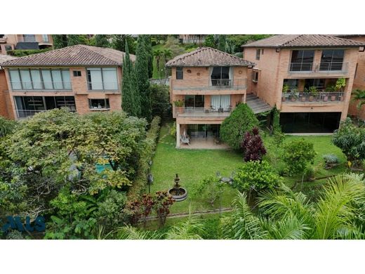 Luxus-Haus in Medellín, Departamento de Antioquia