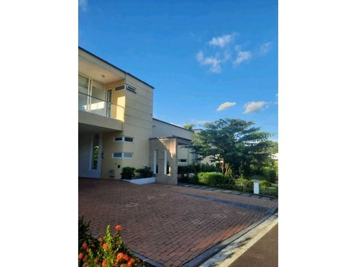 Luxury home in Restrepo, Departamento del Meta