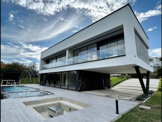 Country House in Armenia, Quindío Department