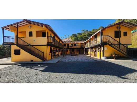 호텔 / Guatapé, Departamento de Antioquia