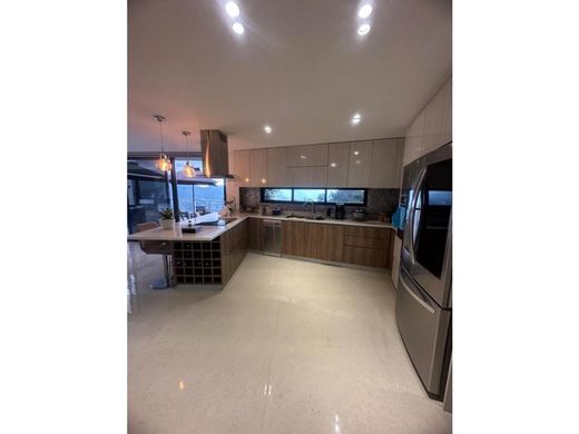 豪宅  麦德林, Medellín