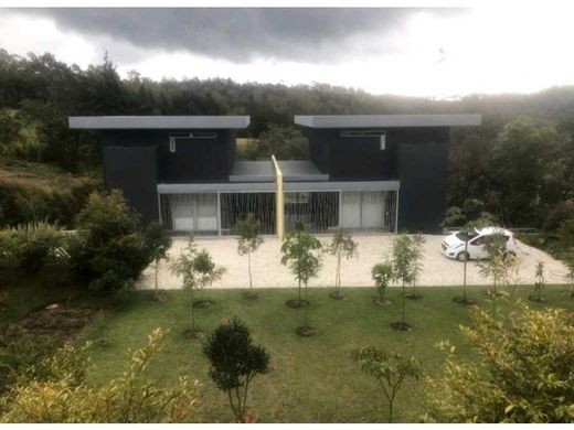 Casale a Envigado, Departamento de Antioquia