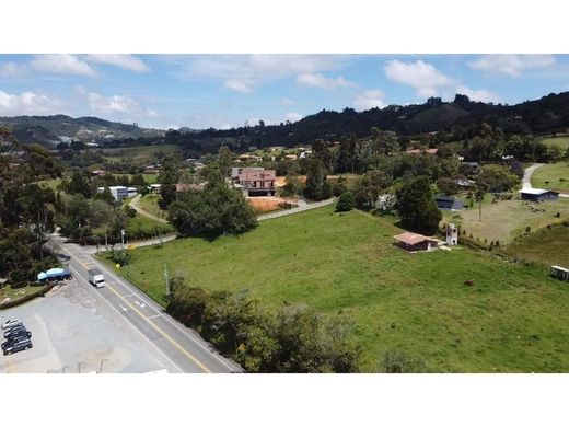 Terreno a Envigado, Departamento de Antioquia