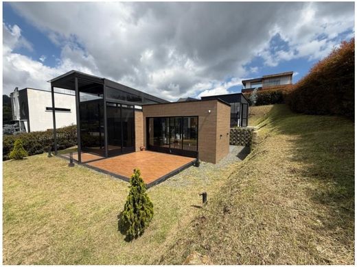 Luxus-Haus in Envigado, Departamento de Antioquia