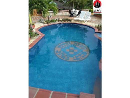 Rustico o casale a Copacabana, Departamento de Antioquia
