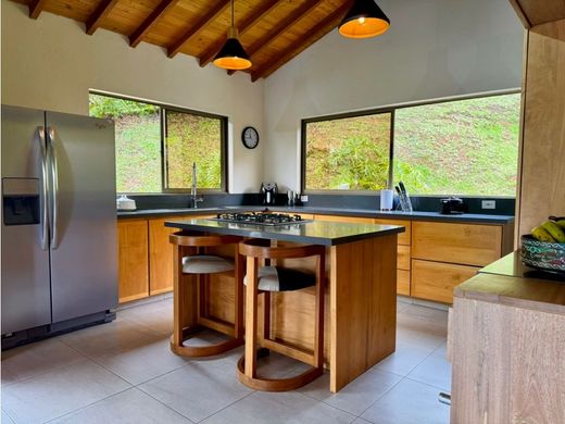 Casale a Retiro, Departamento de Antioquia