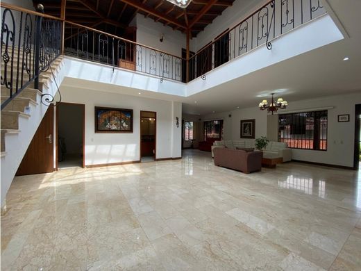 Πολυτελή κατοικία σε Μεδεγίν, Medellín