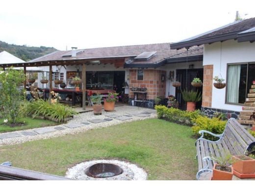 Загородный Дом, Guarne, Departamento de Antioquia