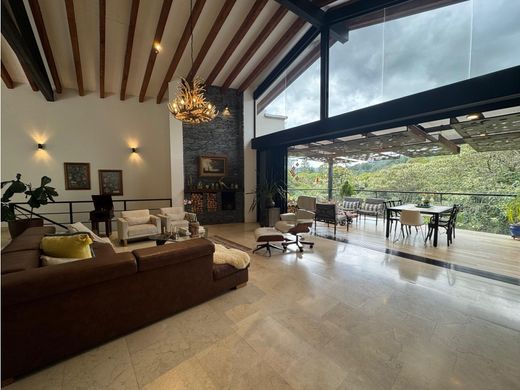 Πολυτελή κατοικία σε Μεδεγίν, Medellín