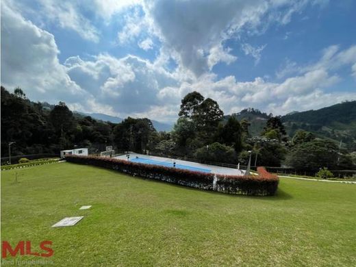 Casa de lujo en Retiro, Departamento de Antioquia