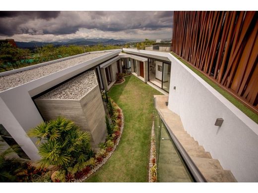 Luxus-Haus in Cali, Departamento del Valle del Cauca