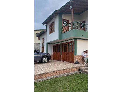 Casa de campo en La Ceja, Departamento de Antioquia